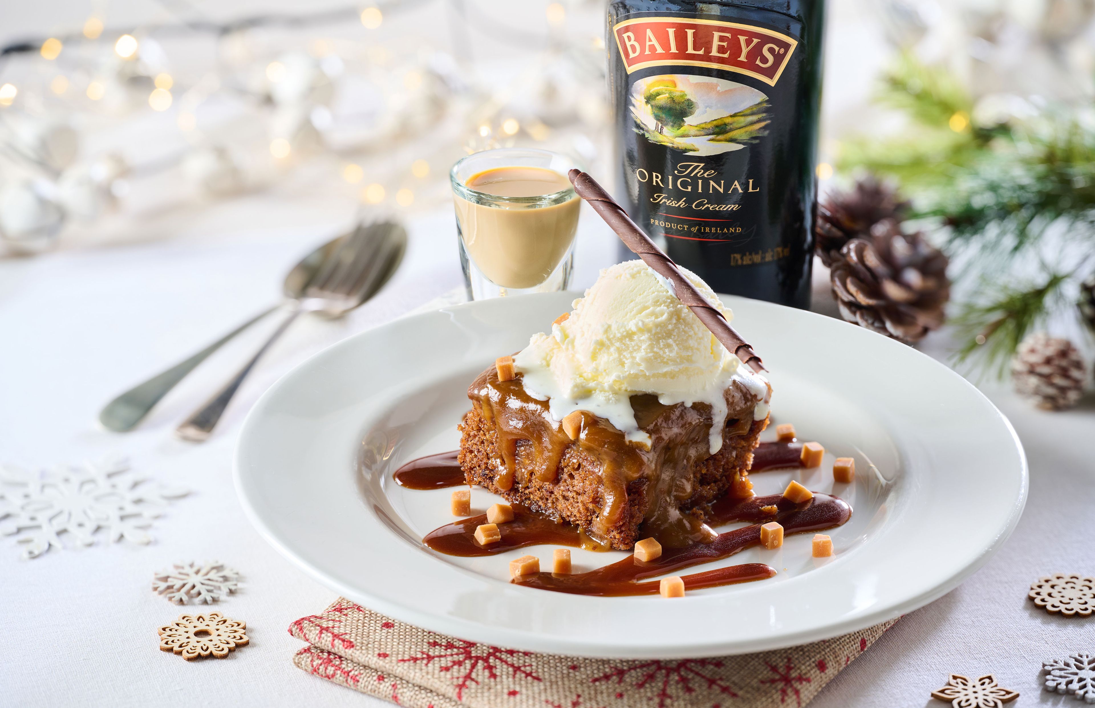 Festive Lunch & Dinner at The Golden Eagle in Mansfield