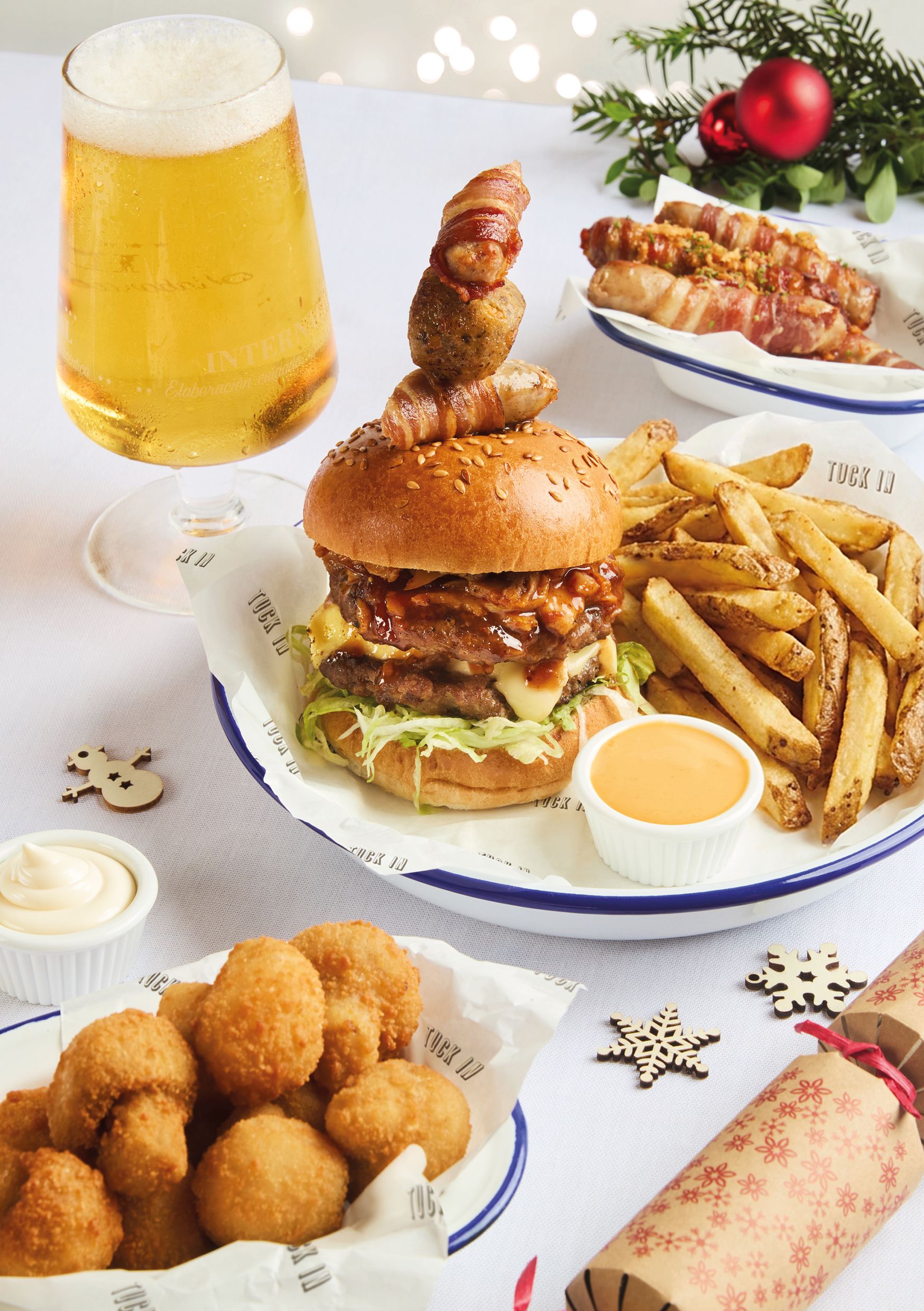 Festive Lunch & Dinner at The Golden Eagle in Mansfield